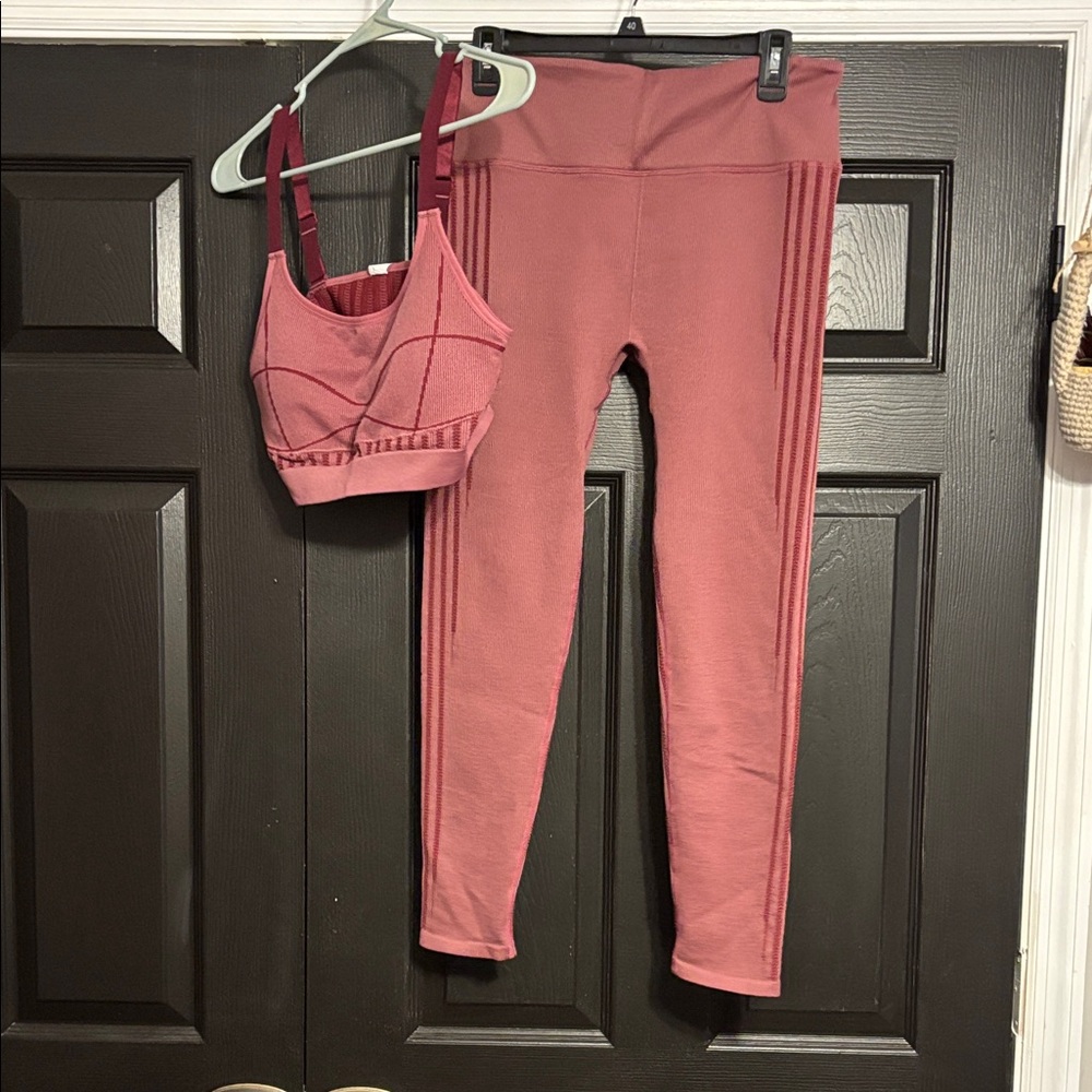 Fabletics Dusty Rose Seamless High-Rise Legging & Matching Sports Bra